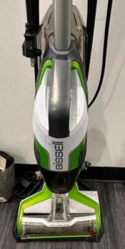 DESCRIPTION BISSELL VACUUM CLEANER BRAND / MODEL: BISSELL LOCATION BACK QTY 1
