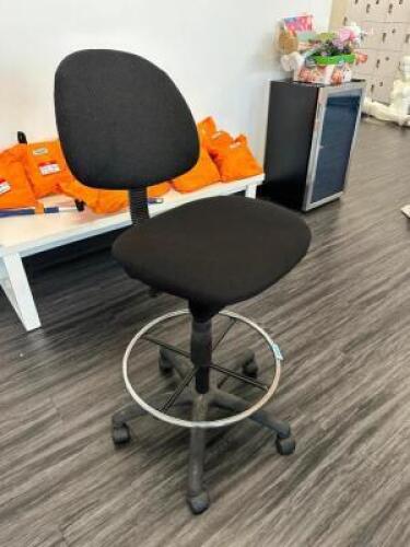 DESCRIPTION BLACK UPHOLSTERED DRAFTING STOOL W/ FOOT RAIL LOCATION FRONT QTY 1