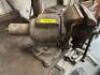 5" HEAVY DUTY MOUNTED VICE. - 2