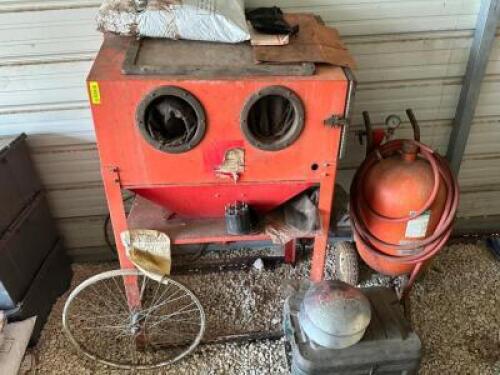 20 GALLON SAND BLASTER W/ CABINET
