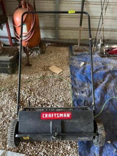 WALK BEHIND CRAFTSMAN MANUAL SWEEPER