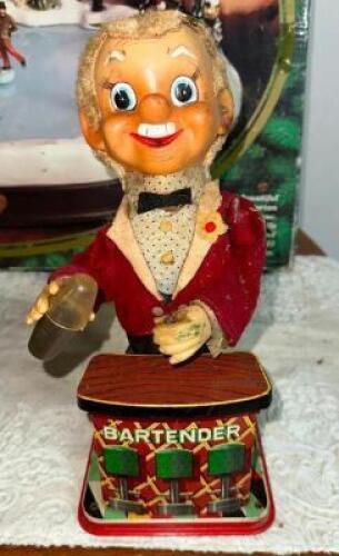 VINTAGE BATTERY OPERATED BARTENDER
