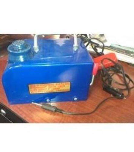 DESCRIPTION: (1) ELECTRIC HYDRAULIC AUTO JACK INFORMATION: BLUE/MULTI-PURPOSE RETAIL$: 19.95 SIZE: 14 LBS QTY: 1