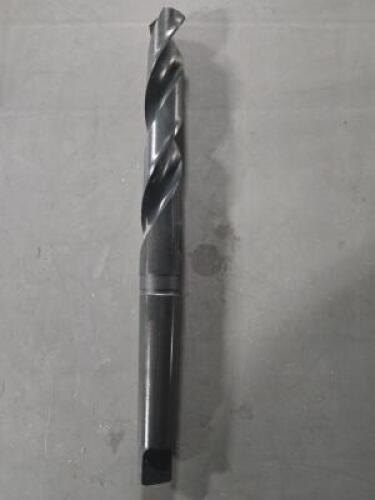 DESCRIPTION: (1) HSS TAPER SHANK DRILL BIT BRAND/MODEL: IMPORT 45659745 SIZE: 1" DIA 3MT RETAIL$: $106.27 QTY: 1