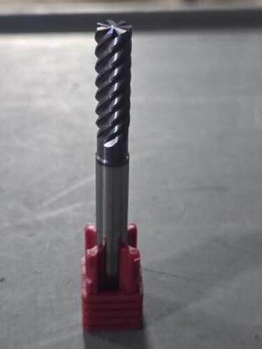 DESCRIPTION: (4) SOLID CARBIDE SQ END MILL BRAND/MODEL: MELIN TOOL VXMG7-808-R015 RETAIL$: $103.56 QTY: 4