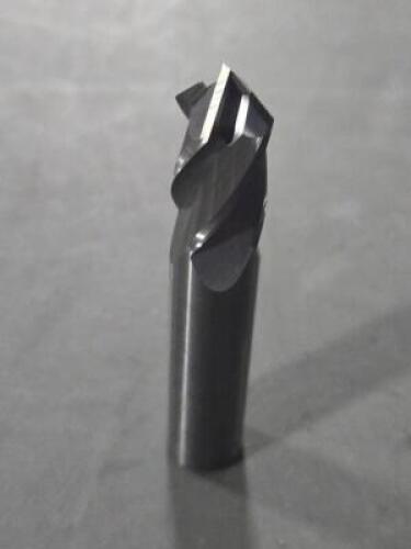 DESCRIPTION: (2) SOLID CARBIDE DRILL MILL BRAND/MODEL: ACCUPRO 06298772 SIZE: 1/2" DIA 1" LOC 90 DEG RETAIL$: $130.76 QTY: 2