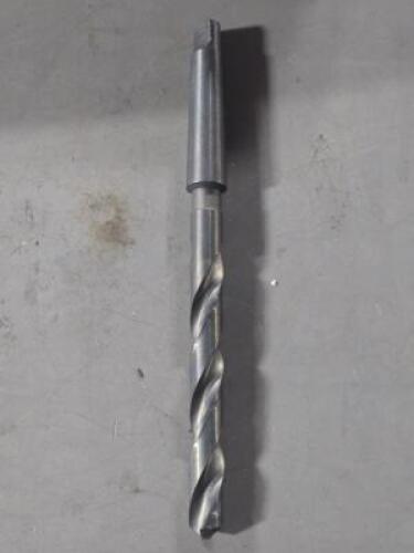 DESCRIPTION: (2) HSS 2MT TAPER SHANK DRILL BITS BRAND/MODEL: VC 01520360 SIZE: 9/16" DIA RETAIL$: $70.68 QTY: 2