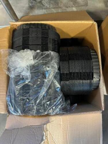 (1) CASE OF BLACK PLASTIC TO GO CONTAINERS.