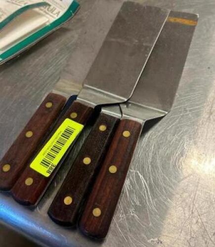 (4) STAINLESS TURNERS