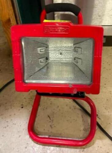 SHOP LIGHT