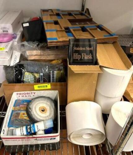 ASSORTED NOVELTY ITEMS AS SHOWN