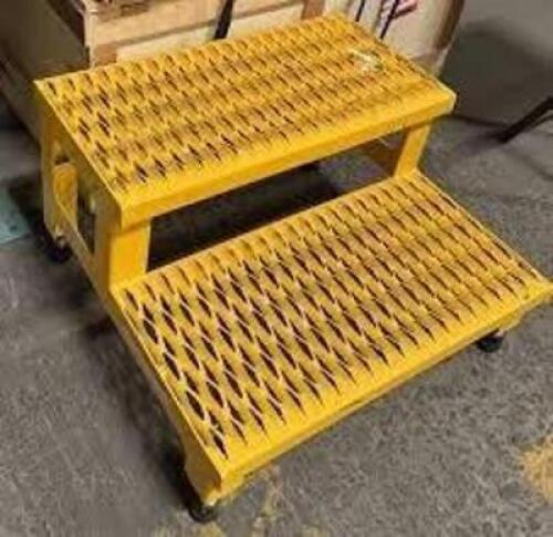 DESCRIPTION: (1) 2 STEP ADJUSTABLE STEP MATE STAND BRAND/MODEL: VESTIL INFORMATION: YELLOW RETAIL$: $339.39 EA QTY: 1