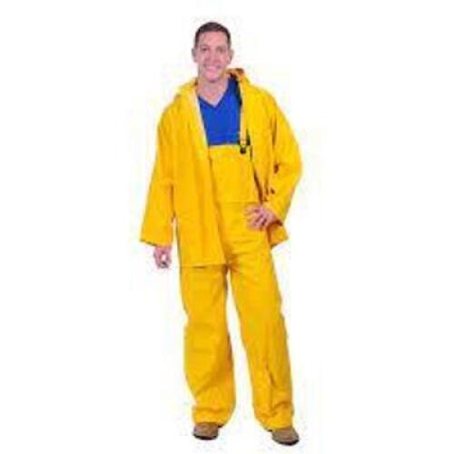 DESCRIPTION: (5) INDUSTRIAL RAIN SUITS BRAND/MODEL: WESTCHESTER #4035 INFORMATION: YELLOW RETAIL$: $30.00 EA SIZE: 7 XL QTY: 5