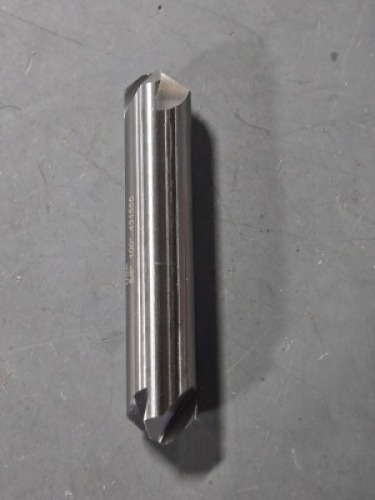 DESCRIPTION: (2) HSS 100 DEG COUNTERSINK BRAND/MODEL: HERTEL 89336010 SIZE: 5/8" HEAD DIA 5/8" SD RETAIL$: $105.02 QTY: 2