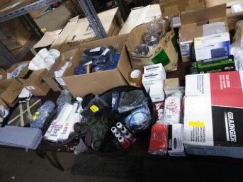 DESCRIPTION: (1) TABLE OF MISC ITEMS BRAND/MODEL: MANY INFORMATION: MUST COME INSPECT SIZE: WHOLE TABLE IS ONE LOT QTY: 1