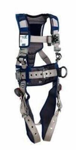 DESCRIPTION: (1) CONSTRUCTION STYLE SAFETY HARNESS BRAND/MODEL: 3M DBI-SALA #70007419537 INFORMATION: BLUE/GRAY, EXOFIT, 420 LB CAPACITY SIZE: MEDIUM