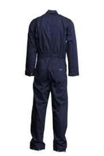 DESCRIPTION: (6) PAIRS OF FLAME RESISTANT CLOTHING BRAND/MODEL: SEE INSPECTION INFORMATION: NAVY SIZE: 5XL QTY: 6