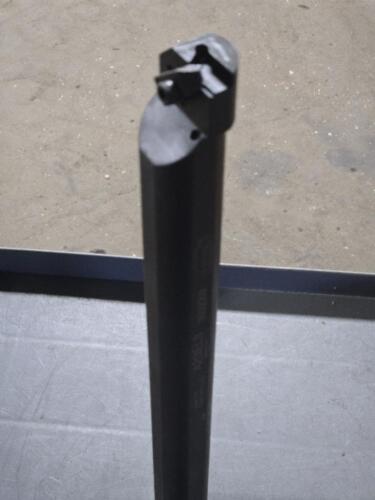 DESCRIPTION: (1) INDEXABLE GROOVING TOOLHOLDER BRAND/MODEL: HERTEL A20-FLEL3 SIZE: 1-1/4" SD RETAIL$: $286.62 QTY: 1