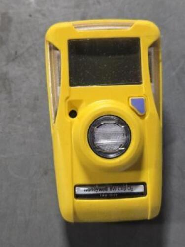 DESCRIPTION: (2) SINGLE GAS 02 MONITORS BRAND/MODEL: HONEYWELL BWC2-X SIZE: 23.5%HIGH 19.5%LOW RETAIL$: $478.42 QTY: 2