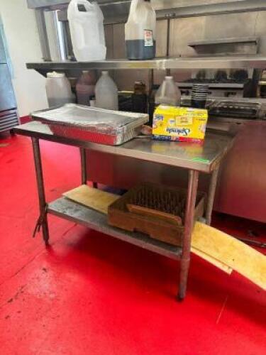 STAINLESS PREP TABLE WITH UNDERSHELF