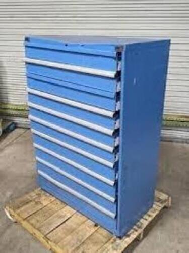 DESCRIPTION: (1) MODULAR DRAWER CABINET TOOL BOXBRAND/MODEL: LISTAINFORMATION: BLUEISH GRAY, 10 DRAWER, NEEDS WORK, SEE INSPECTIONSIZE: 40" W X 22.5" L X 59" HRETAIL$: $1299.48 EAQTY: 1