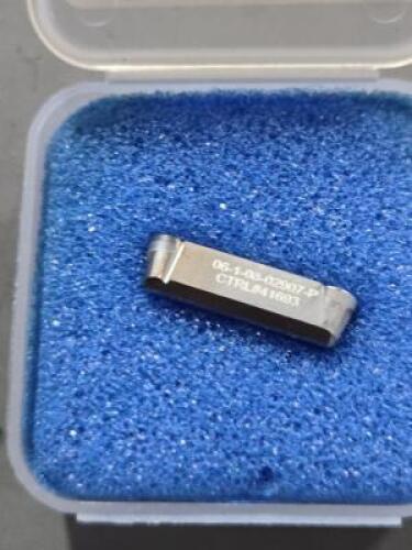 DESCRIPTION: (10) SOLID CARBIDE GROOVING INSERTS BRAND/MODEL: NORTH AMERICAN CARBIDE A4R400M04P00ST SIZE: $38.10 PER INSERT QTY: 10
