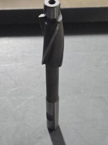 DESCRIPTION: (1) SOLID PILOT COUNTERBORE BRAND/MODEL: WHITNEY 01570027 SIZE: 15mm DIA 9mm PILOT RETAIL$: $194.25 QTY: 1