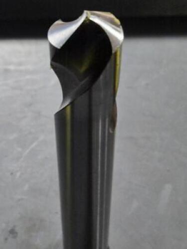 DESCRIPTION: (1) NON CENTERING SPOT DRILL BIT BRAND/MODEL: MORSE 11911 SIZE: 1" DIA RETAIL$: $144.99 QTY: 1