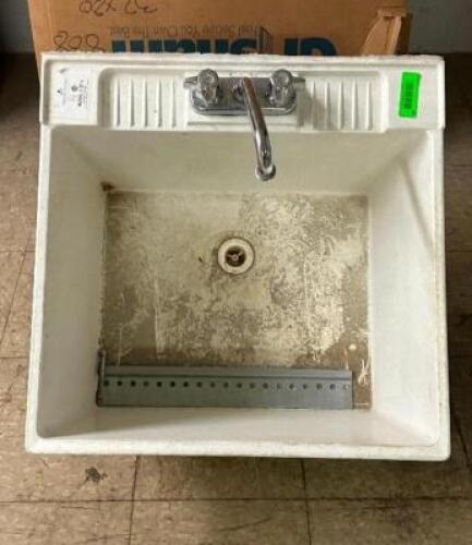 WHITE UTILITY SINK