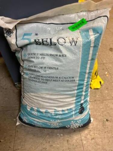 5 BELOW SNOW AND ICE MELT