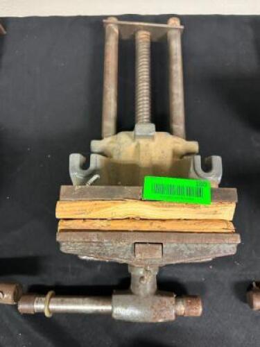 7" BENCH VISE