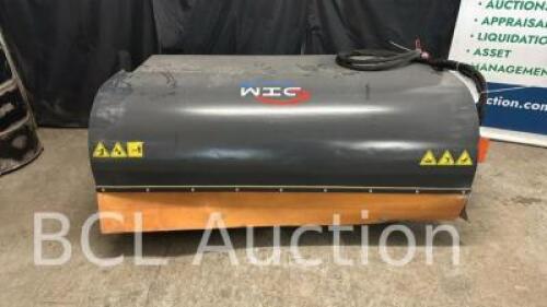 DESCRIPTION 2024 BOX BROOM SWEEPER ATTACHMENT BRAND / MODEL: XN-FB01-72 ADDITIONAL INFORMATION SN# XN-00008 SIZE 82" X 26" X 55" LOCATION BAY 6 QTY 1