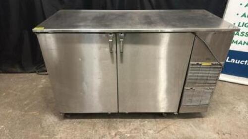 DESCRIPTION GLASTENDER 60" TWO DOOR BACK BAR STAINLESS COOLER. BRAND / MODEL: GLASTENDER BB60-R1-SSH(LR) ADDITIONAL INFORMATION SN# 134-91102, 115 VOL