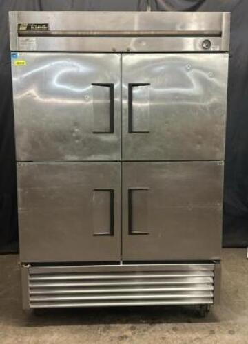 DESCRIPTION TRUE TWO DOOR / SPLIT DOOR FREEZER. BRAND / MODEL: TRUE T-49F-4 ADDITIONAL INFORMATION SN# 7586003, 115 VOLT, 1 PHASE. TESTED AND WORKING.