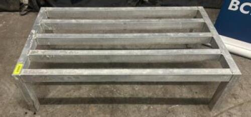 DESCRIPTION 36" ALUMINUM DUNNAGE RACK SIZE 36" LOCATION BAY 6 QTY 1