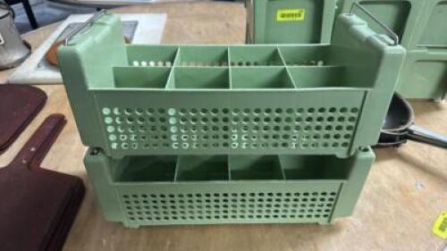 DESCRIPTION (2) PLASTIC SILVERWARE CADDYS THIS LOT IS: SOLD BY THE PIECE LOCATION BAY 6 QTY 2