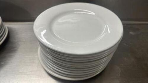 DESCRIPTION (12) 10" CHINA PLATES BRAND / MODEL: BUFFALO F801 B-19 THIS LOT IS: SOLD BY THE PIECE SIZE 10" LOCATION BAY 6 QTY 12