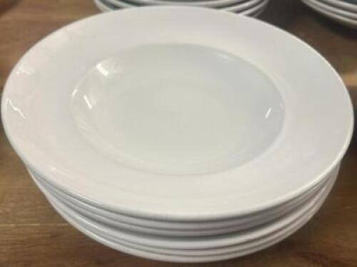 DESCRIPTION (12) 12" CHINA PASTA BOWLS BRAND / MODEL: LIBBEY 840-901-061 THIS LOT IS: SOLD BY THE PIECE SIZE 12" LOCATION BAY 6 QTY 12