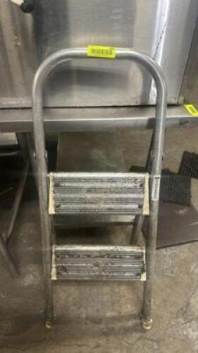 DESCRIPTION FOLDING STEP LADDER LOCATION BAY 6 QTY 1
