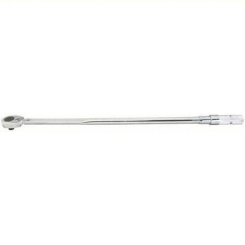 DESCRIPTION: (1) MICROMETER TORQUE WRENCH WITH CASE BRAND/MODEL: PROTO #426F17 INFORMATION: RED CASE SIZE: 120 FT-LB TO 600 FT-LB RETAIL$: $1041.15 EA