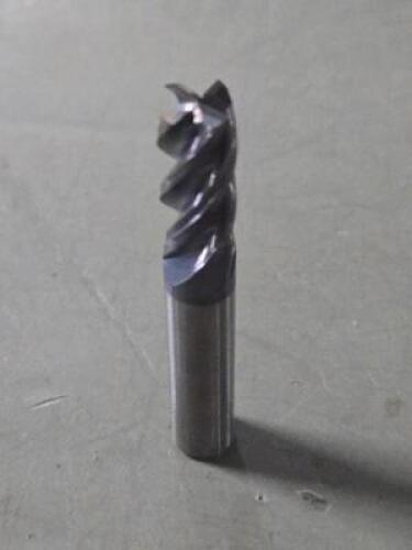 (1) SOLID CARBIDE SQ ENDMILL