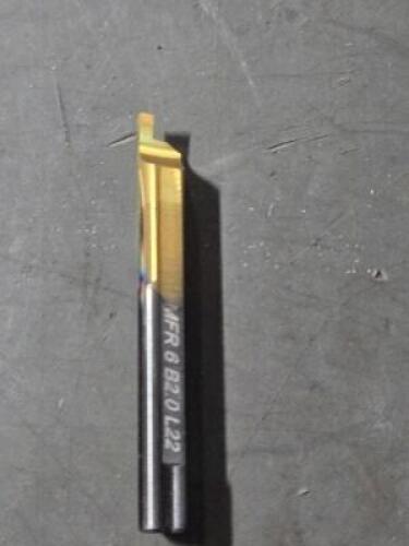 (1) SOLID CARBIDE GROOVING TOOL