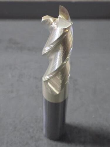 (1) SOLID CARBIDE SQ END MILL