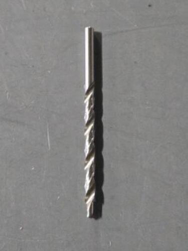 (8) DOUBLE MARGIN DRILL BITS WITH PILOT