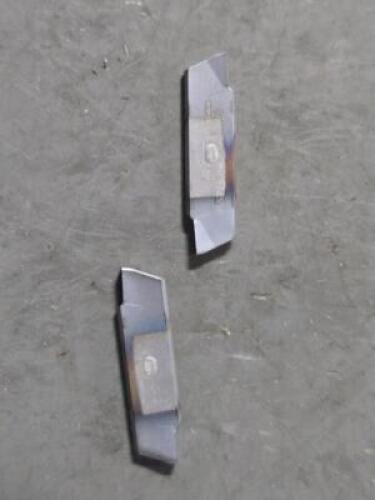 (2) CARBIDE MULTI-DIRECTIONAL TUURNING INSERT