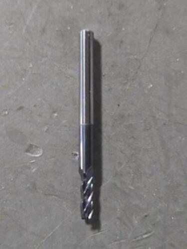 (1) SOLID CARBIDE SQ END MILL