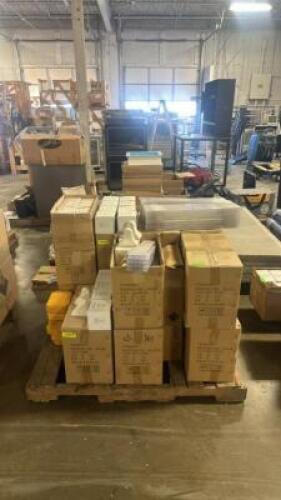 FULL PALLET OF TOWEL HOLDERS AND BARS