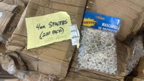 CASE OF TILE SPACERS