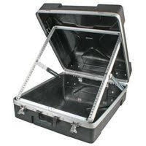 DESCRIPTION: (1) MIXER FLIGHT CASE BRAND/MODEL: MCM CUSTOM AUDIO #555-15641 SIZE: 12U RETAIL$: $132.80 EA QTY: 1