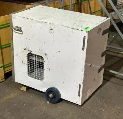 DESCRIPTION: DUCTBLE TENT PORTABLE GAS HEATER BRAND / MODEL: LB WHITE MODEL TS170 ADDITIONAL INFORMATION: DIFFUSER INCLUDE LOCATION: SECOND FLOOR. THI